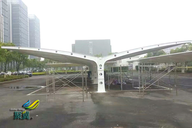 膜結(jié)構(gòu)車棚膜面安裝注意要點