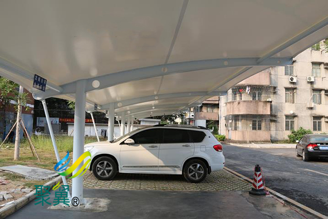 膜結(jié)構(gòu)車棚使用高強復合材料|膜結(jié)構(gòu)車棚設(shè)計簡便