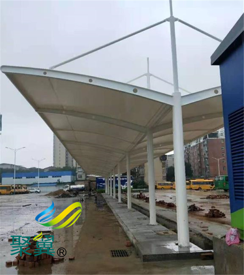 膜結(jié)構(gòu)停車(chē)棚雨棚地腳螺栓生銹的原因和預(yù)防辦法